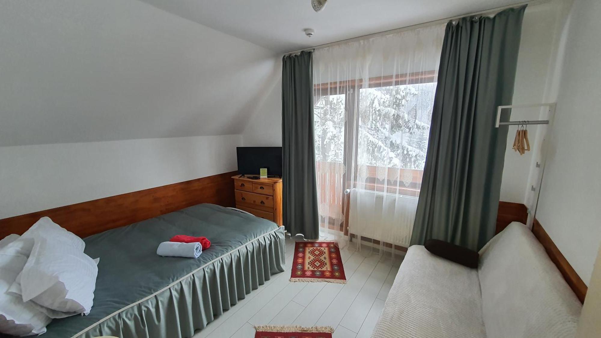 Cabana "Trei Brazi " Retezat Rîu de Mori Exteriér fotografie