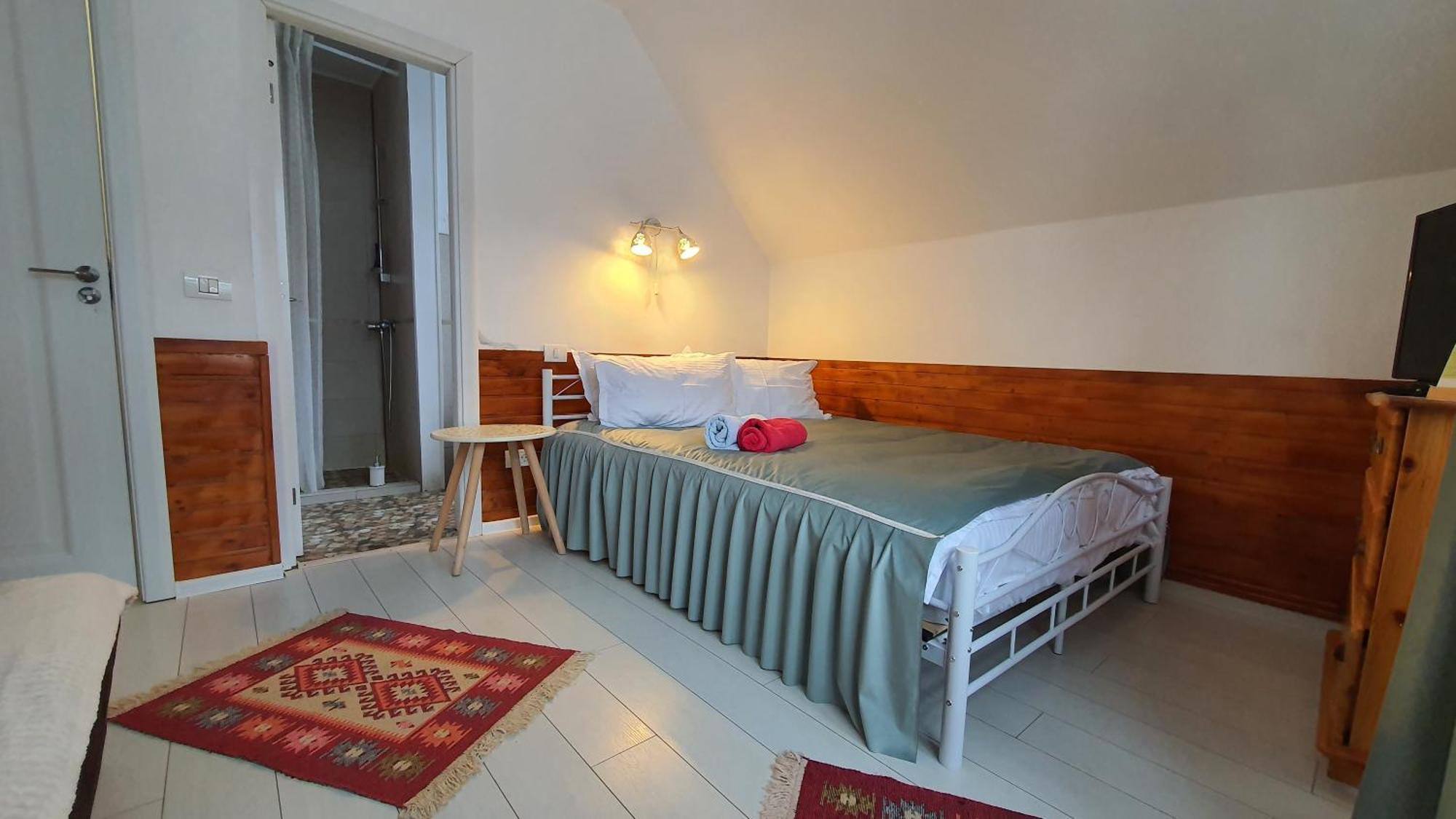 Cabana "Trei Brazi " Retezat Rîu de Mori Exteriér fotografie