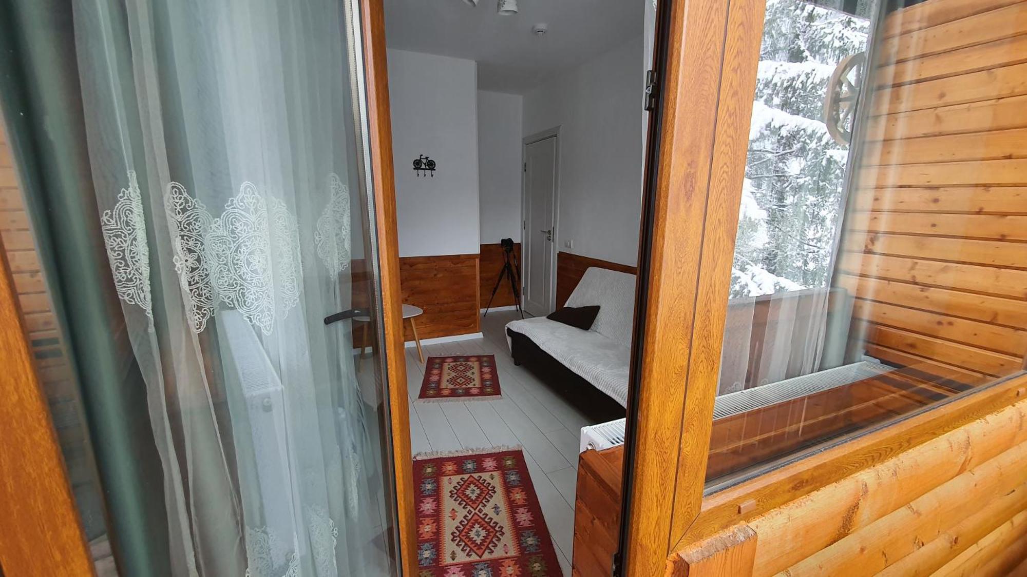 Cabana "Trei Brazi " Retezat Rîu de Mori Exteriér fotografie