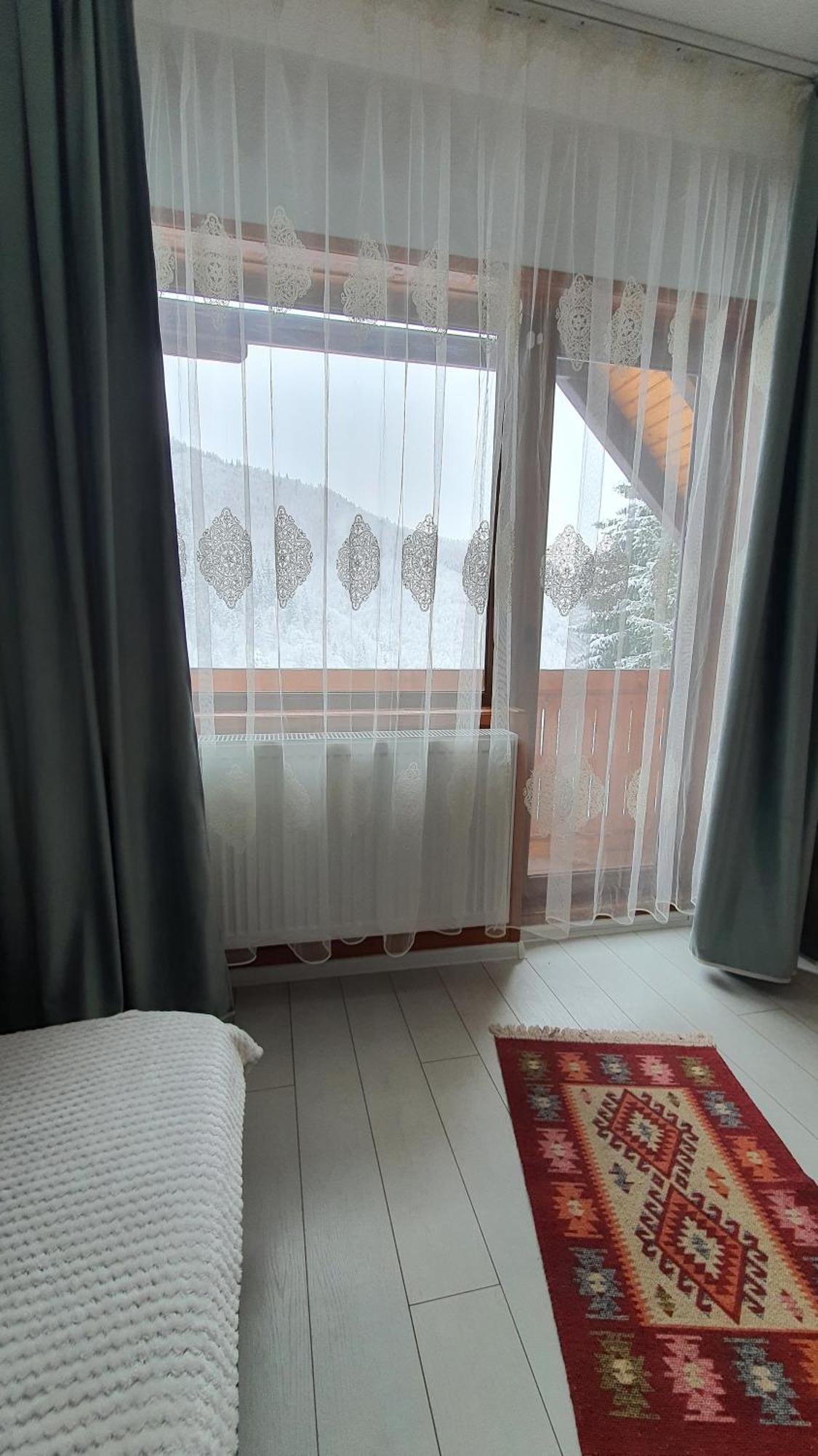 Cabana "Trei Brazi " Retezat Rîu de Mori Exteriér fotografie